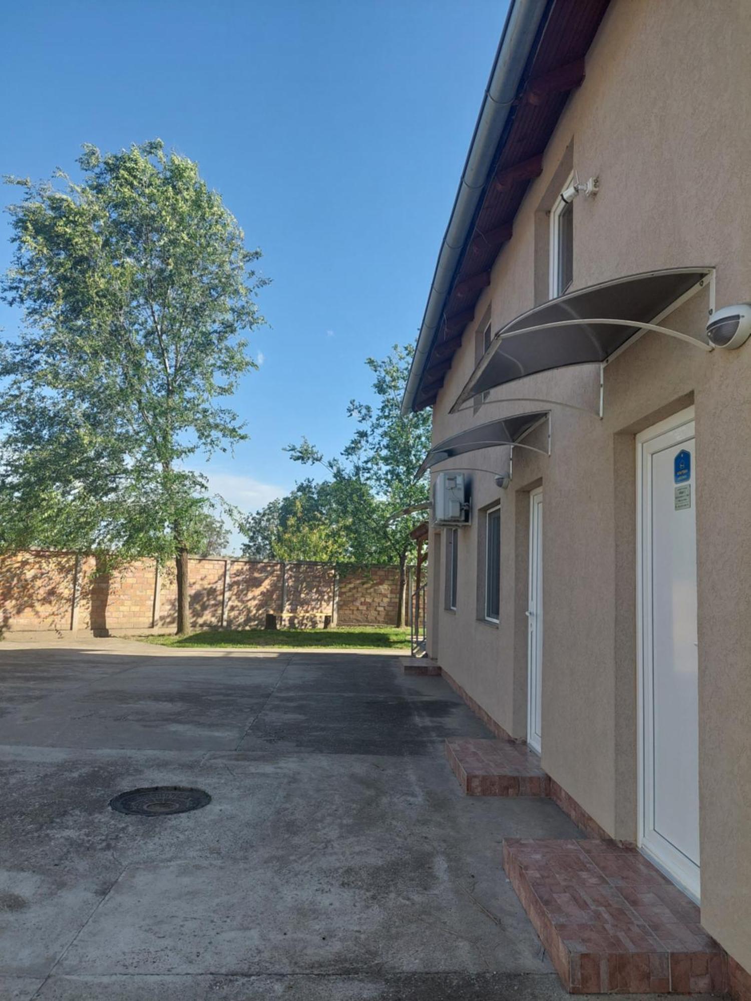 Apartment M&M Pacir Luaran gambar