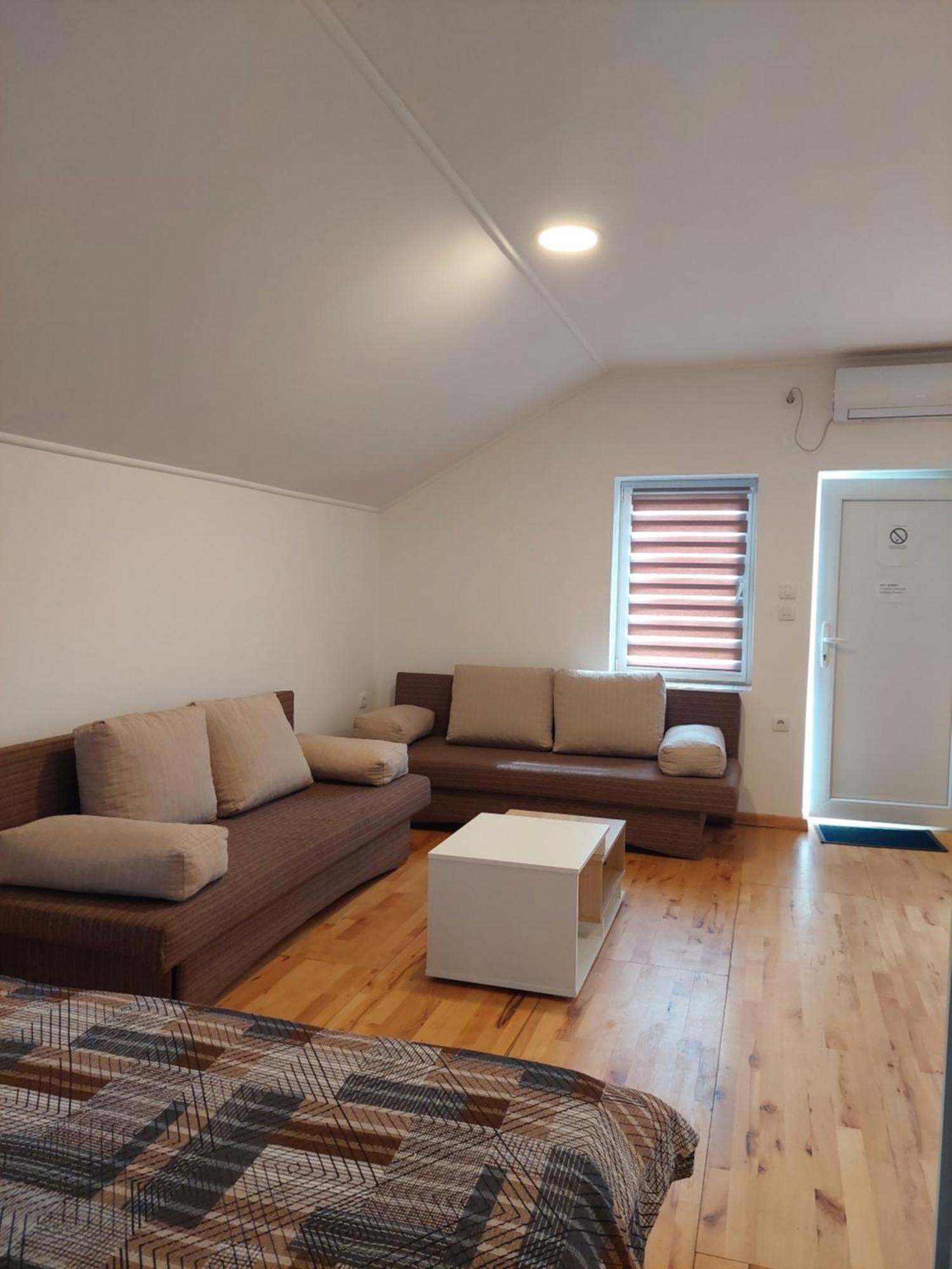 Apartment M&M Pacir Luaran gambar