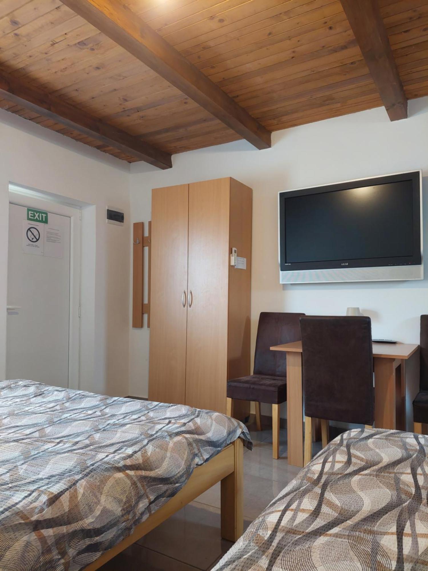 Apartment M&M Pacir Luaran gambar