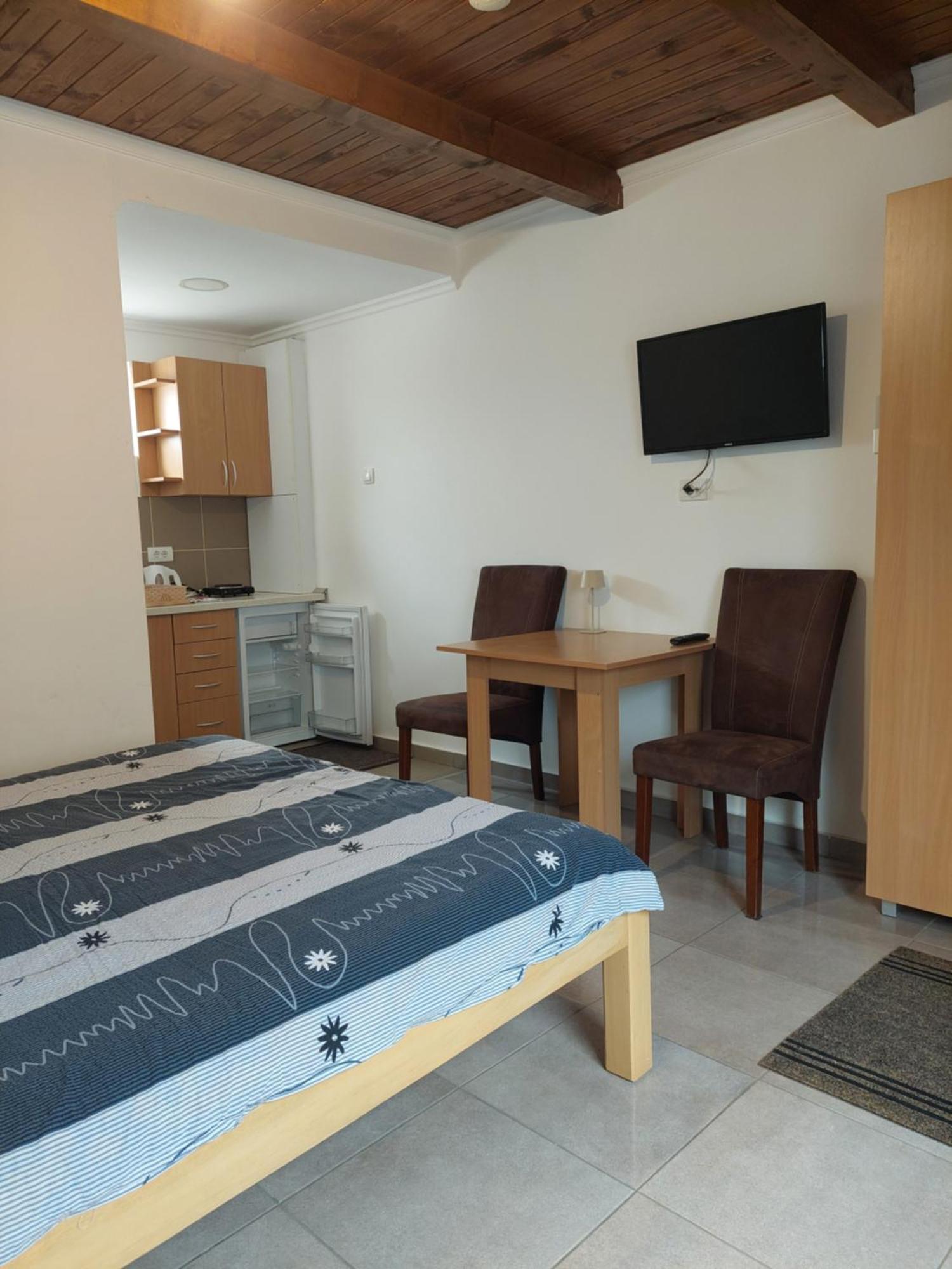 Apartment M&M Pacir Luaran gambar